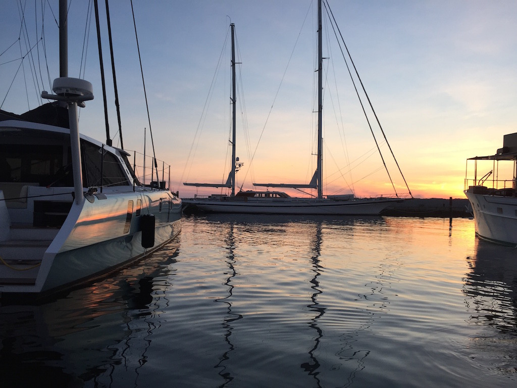 Reflection on the Hull